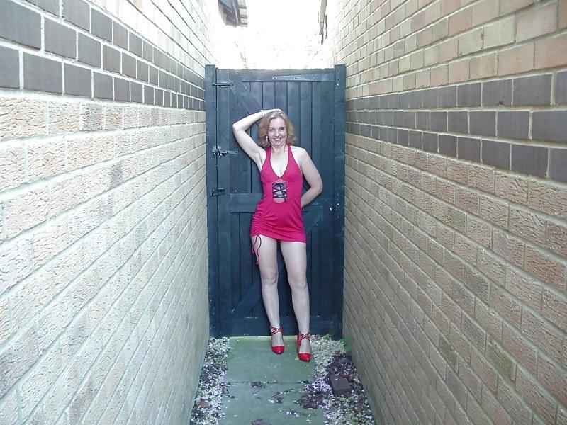11P British MILF Slag Sucks n Fucks