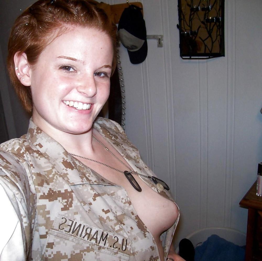 25P NICE CLEAVAGE 5