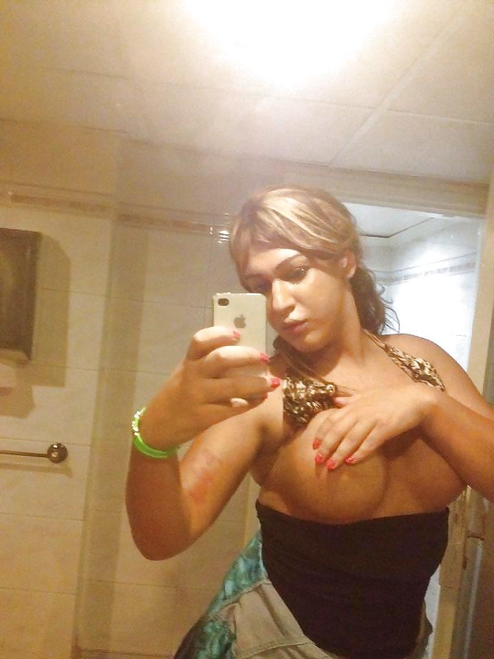 25P Arab BBW