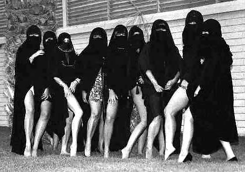 25P Arab BBW