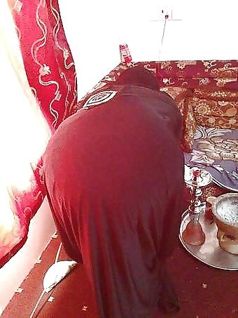 25P Arab BBW