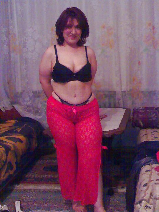 25P Arab BBW