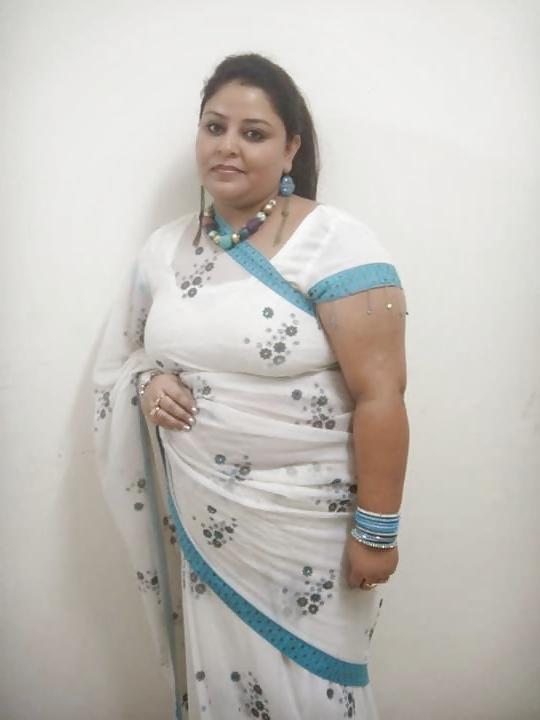 25P Desi BBW