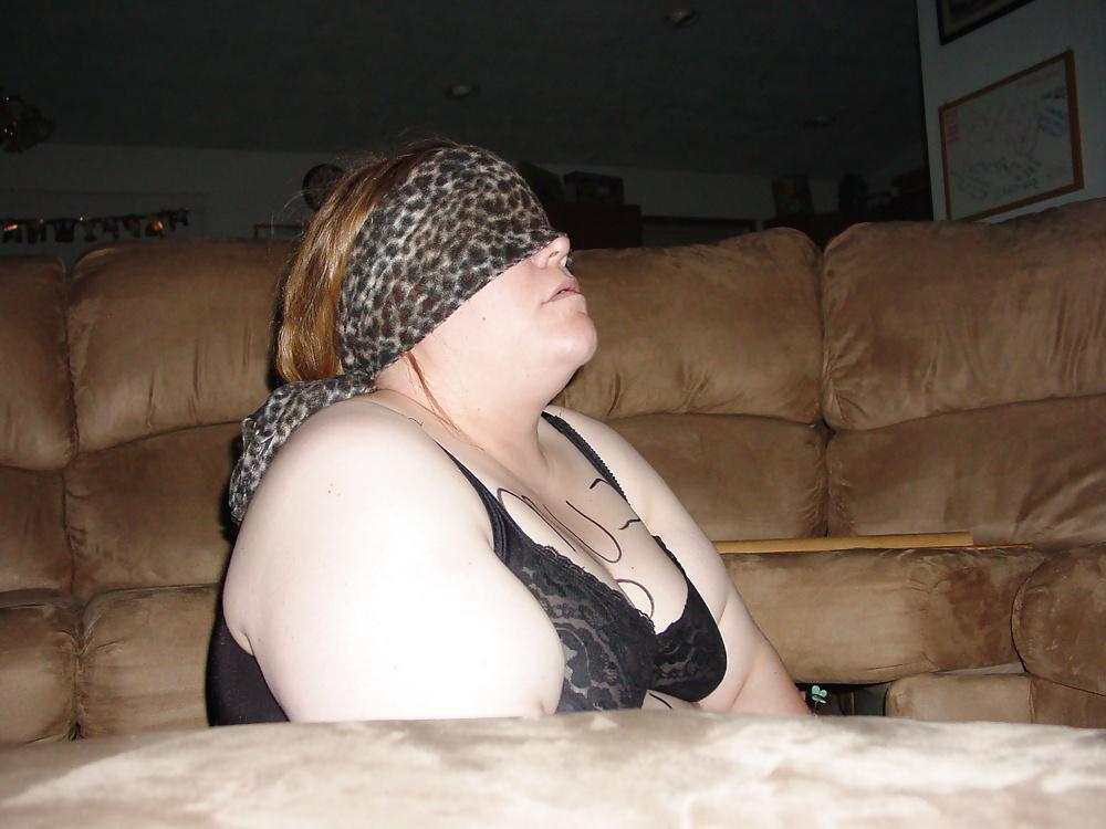 25P Bbw Kim Blindfolded