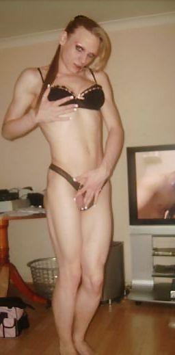 6P Just sum random pics of me with black and blond hair :)