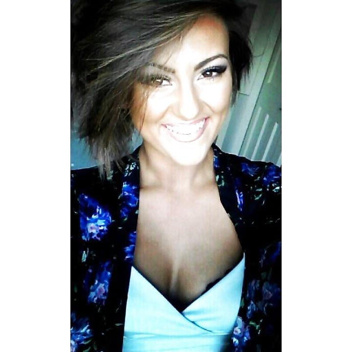 25P Really hot lesbian who I'd love to give a good hard fucking