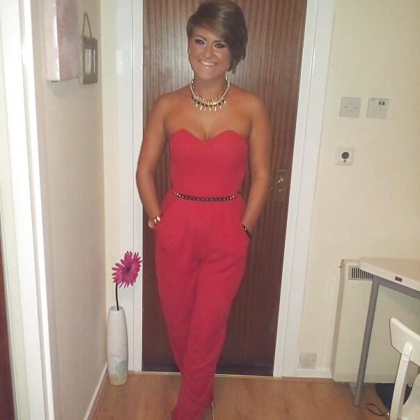 25P Really hot lesbian who I'd love to give a good hard fucking
