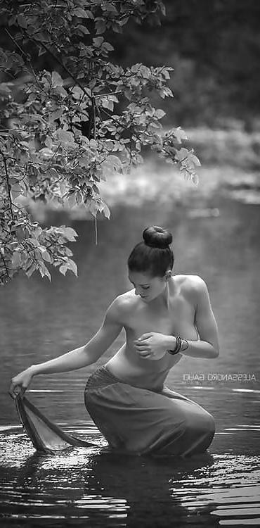 25P Perfect Storm - Wet Women - Shower, Rain, Lake - Soft Core
