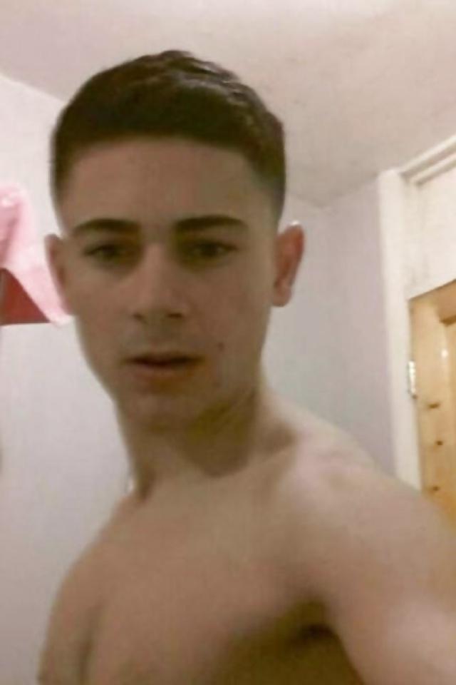 25P British UK scally chav lads