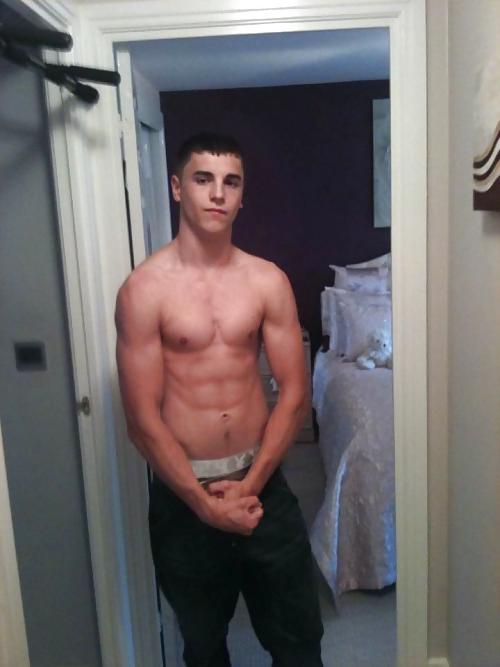 25P British UK scally chav lads