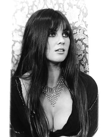 14P Caroline Munro (Vintage British Actress & Model)