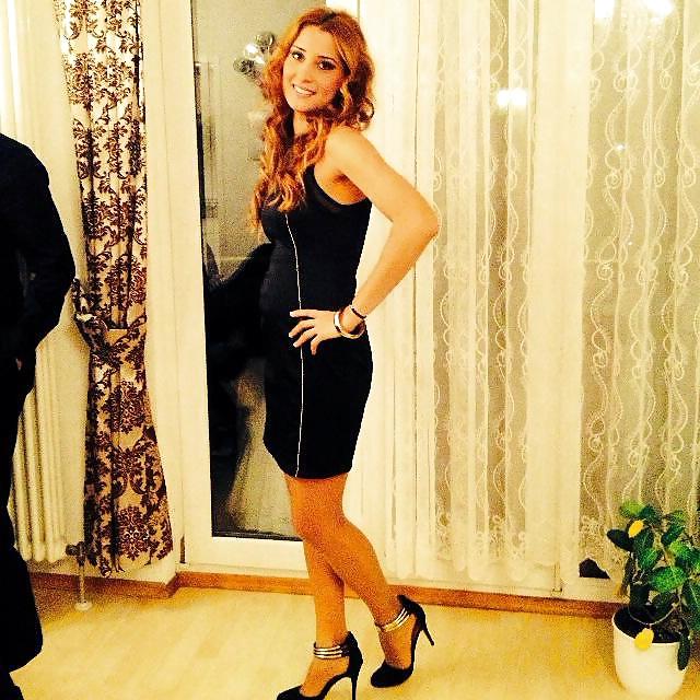 25P Turkish Barbie stepsisters! Comment themn hard!