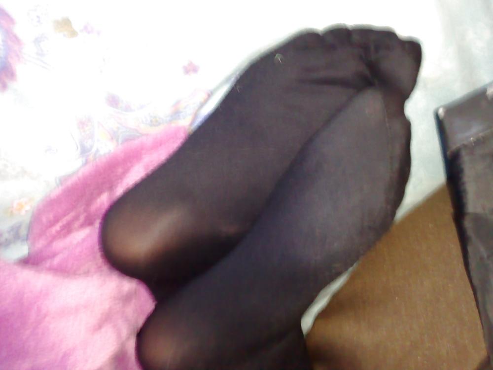 19P Sister's candid feet :P