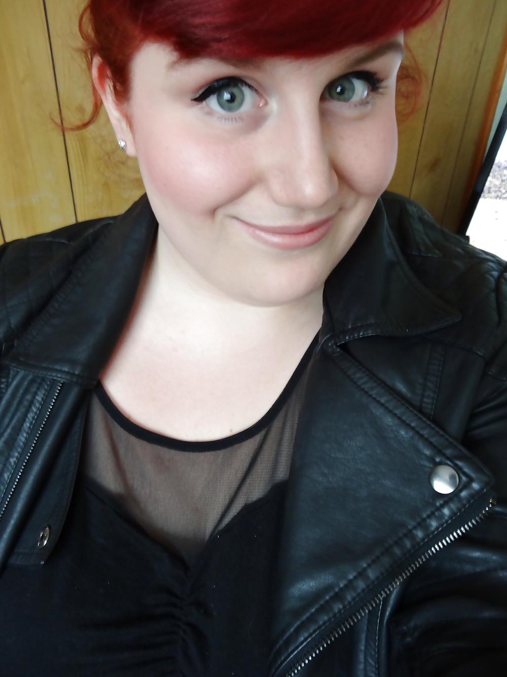 25P BBW Redhead