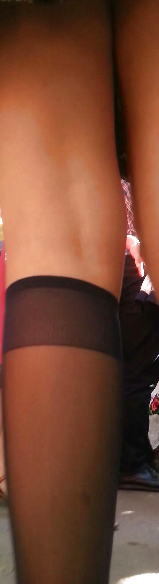 6P Spy sexy teens skirt and feet romanian