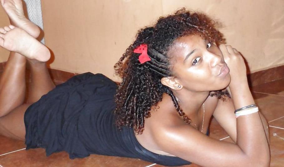 25P Black teen feet