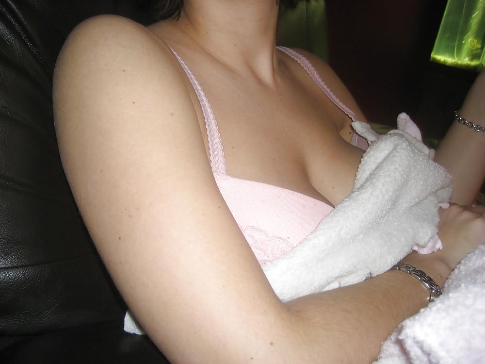 19P Amateur Holly Showing Cleavage