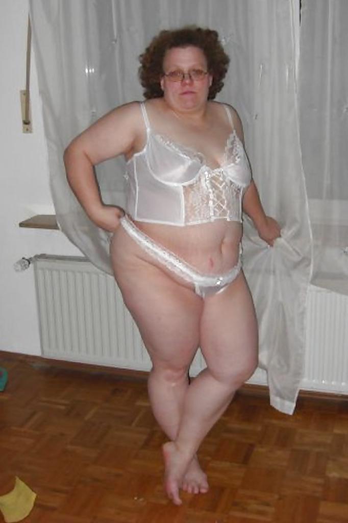 25P Grannies BBW Matures #94