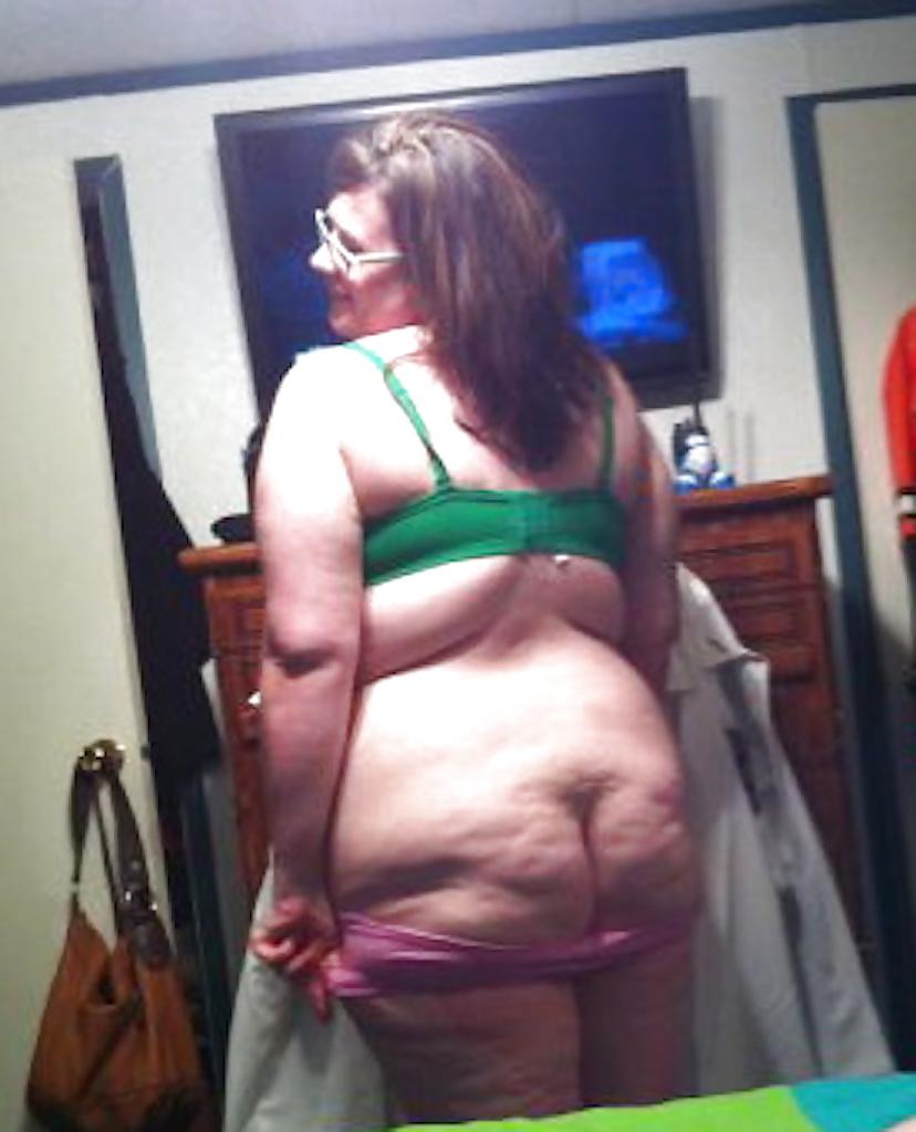 25P Grannies BBW Matures #94