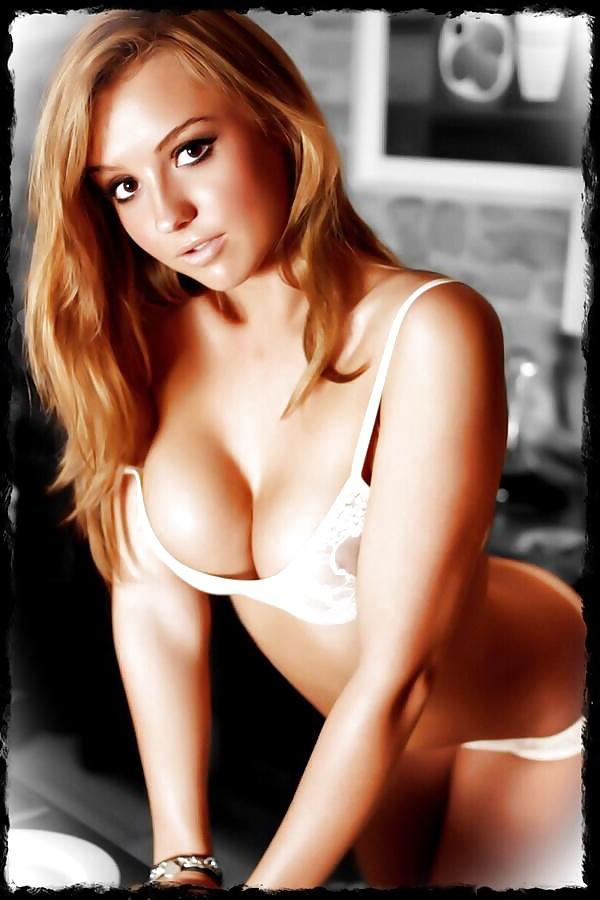 25P Dionne Daniels (British Glamour Model)