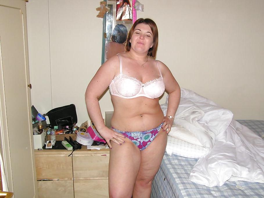 25P Give A Shout For BBW Slut Karen