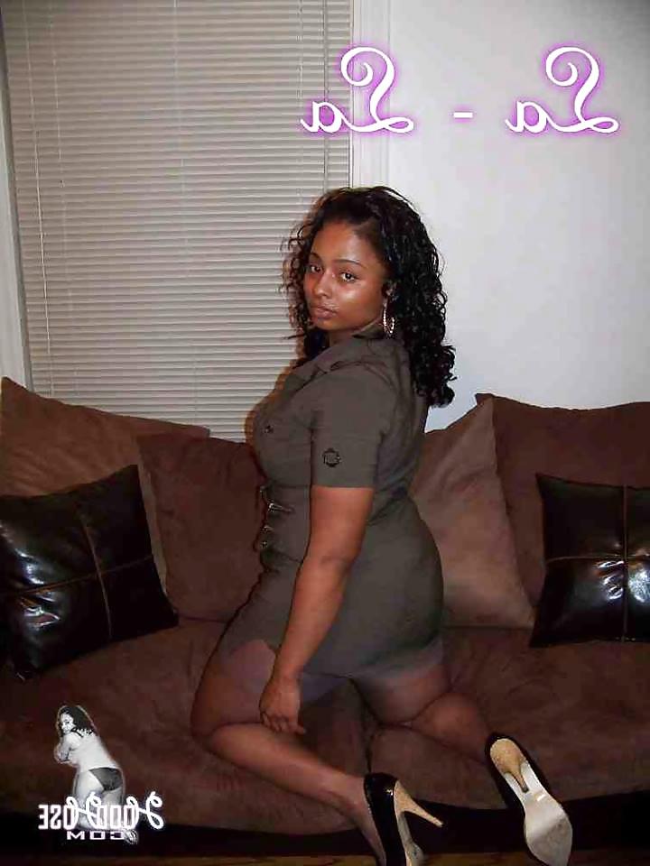 25P MORE black girls in pantyhose!  I love em so much!