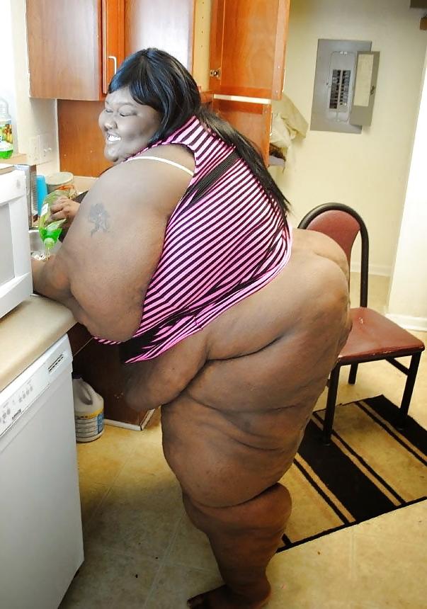 15P Ebony-Latina-Asian BBWs: League Of Extraordinary Women #39
