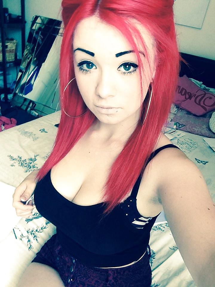 16P Red Hair Teens