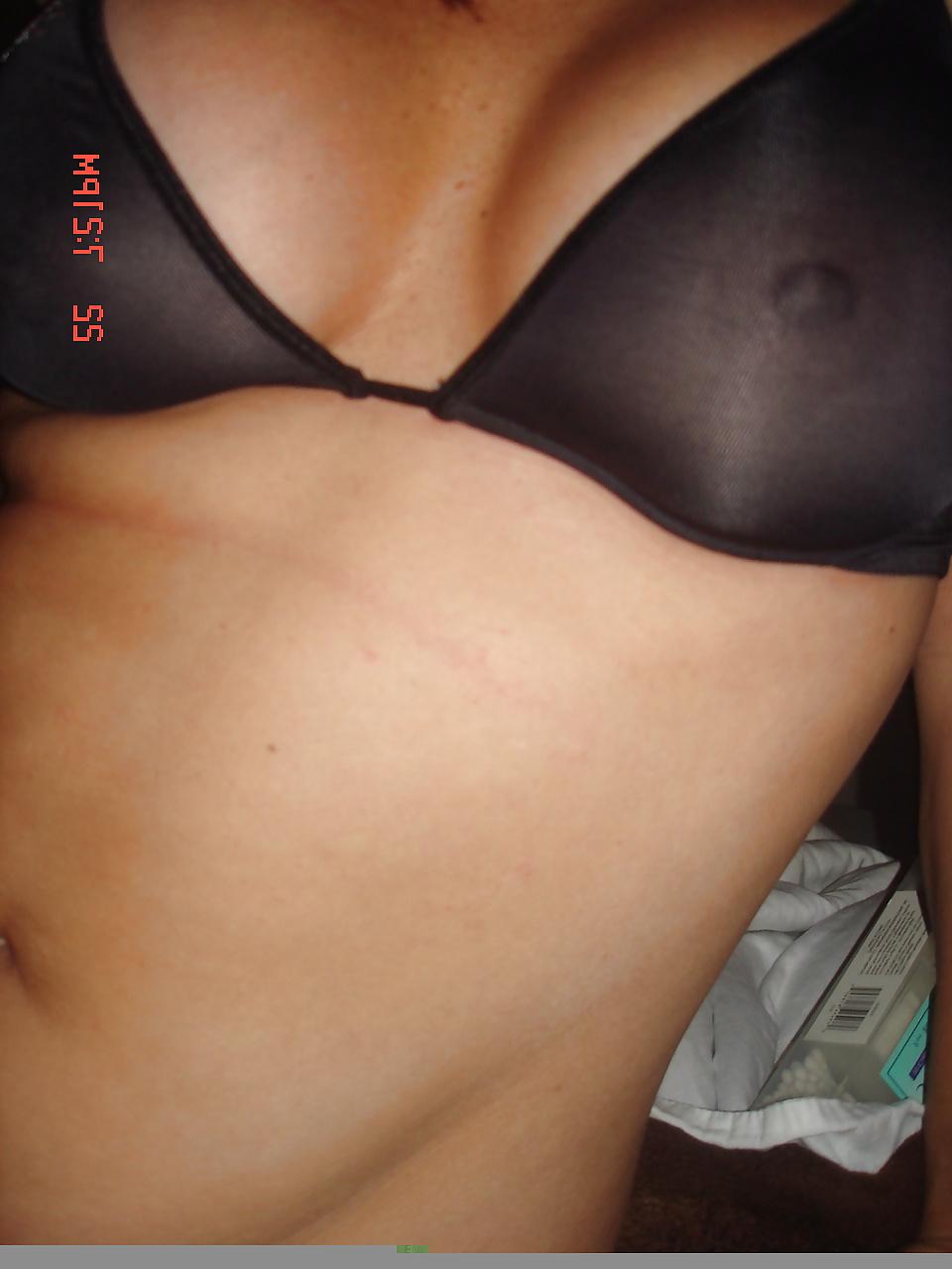 16P MILF Neighbor Isabella