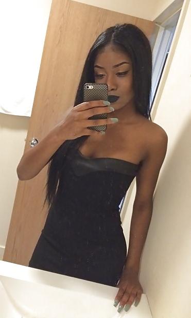 25P Beautiful Women(Black)
