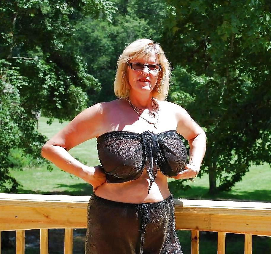 9P BBW and Mature 13 by searcher1957