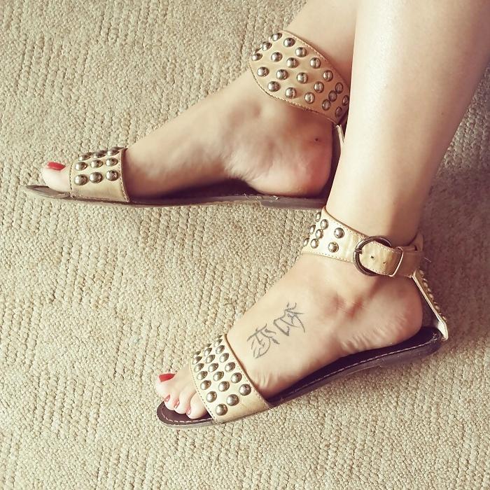 20P Digitalism24 sexy feet and shoes 4