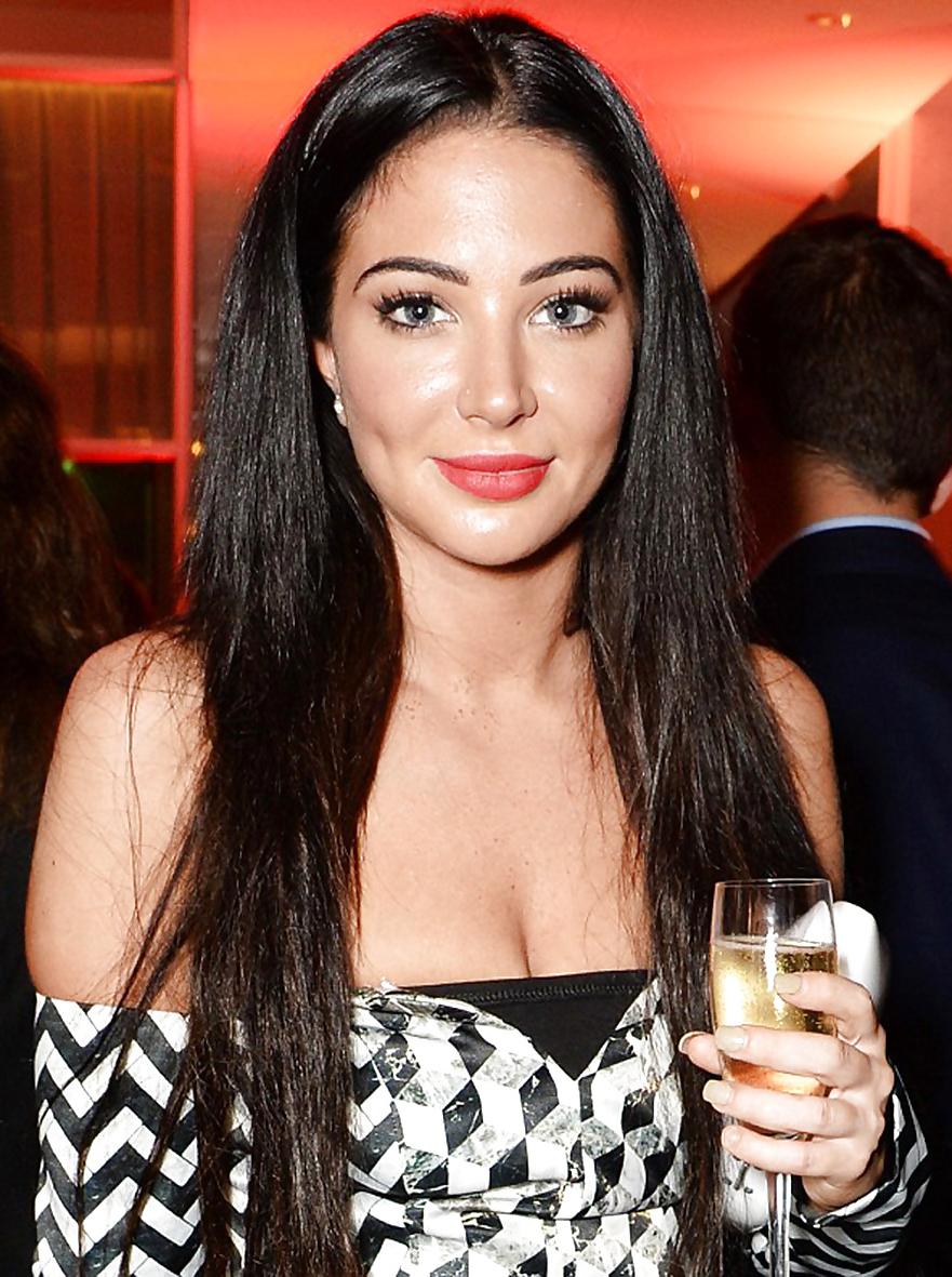 25P British Celebrity Tulisa (the Queen of the Chavs) 