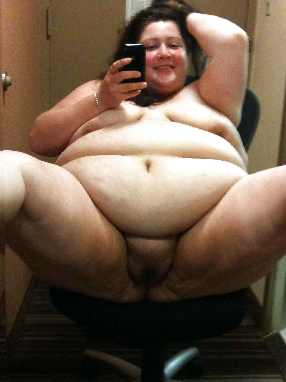25P BBW Sexy fat pigs !