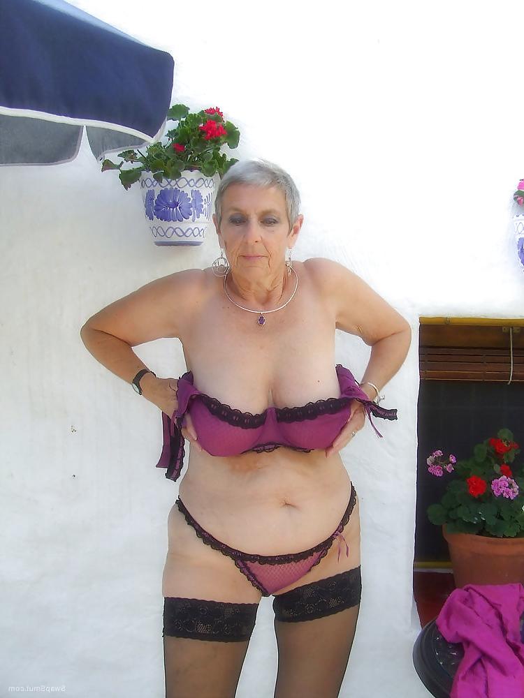 15P Grey hair granny