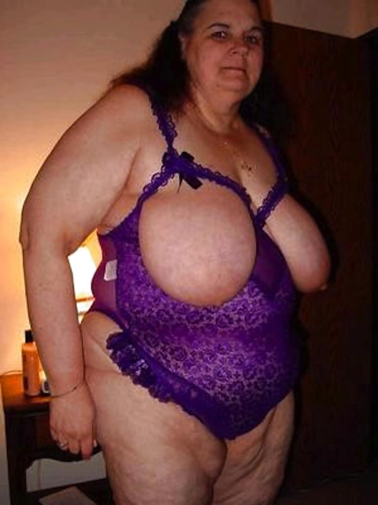 25P Grannies BBW Matures #90