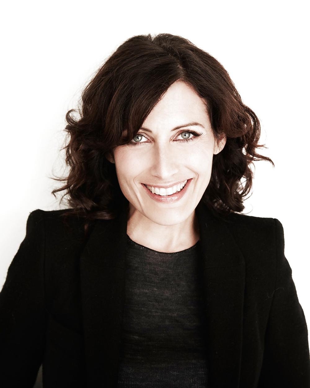 25P Lisa Edelstein aka Dr. Lisa Cuddy 6th