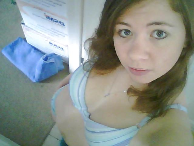 25P Hot Redhead Teen.