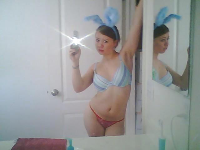 25P Hot Redhead Teen.