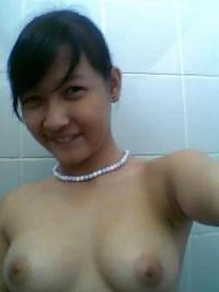 25P Sexy Asian Selfies 1