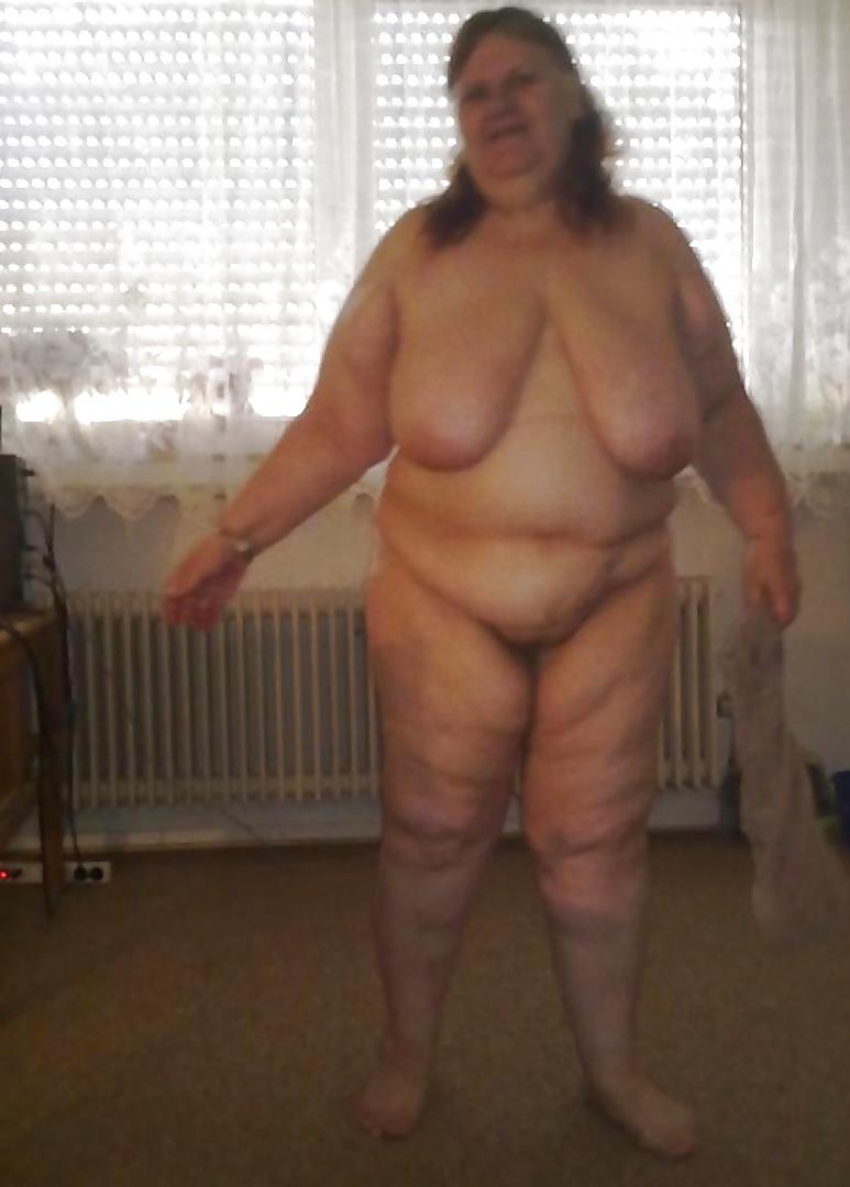 25P Grannies BBW Matures #86