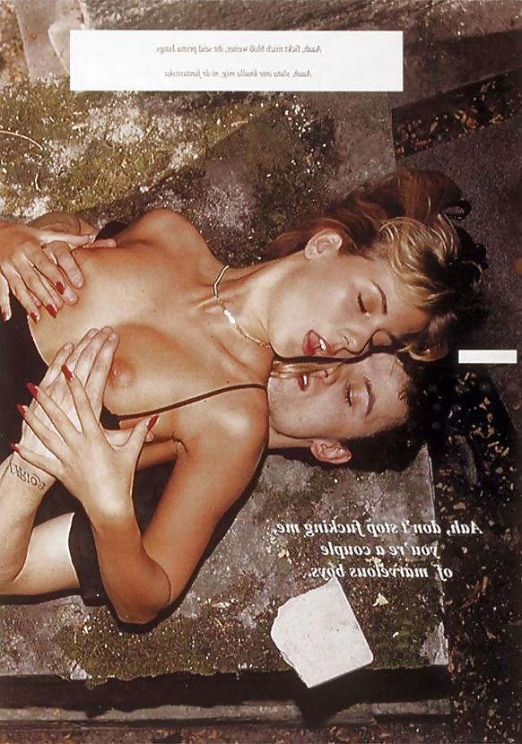 19P SH Retro Blonde Widow Threesome FMM