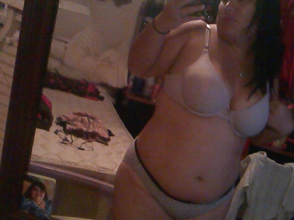 5P Chubby teen showing off for bbw lovers