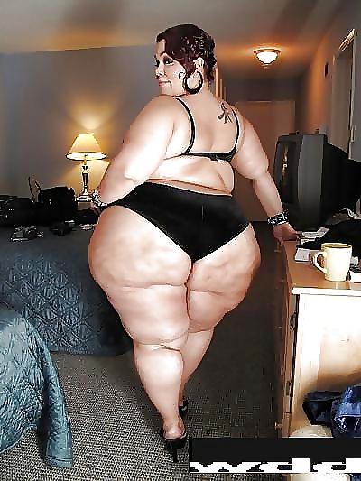 20P Ebony-Latina-Asian BBWs: League Of Extraordinary Women #21