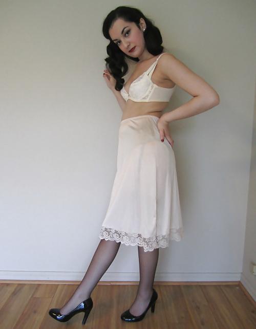 22P Bras and Half-Slips 9