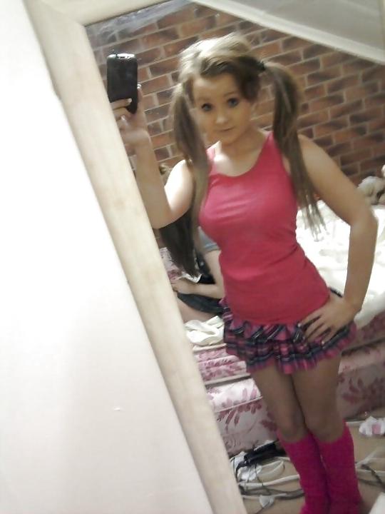 10P Filthy British slags! part 16