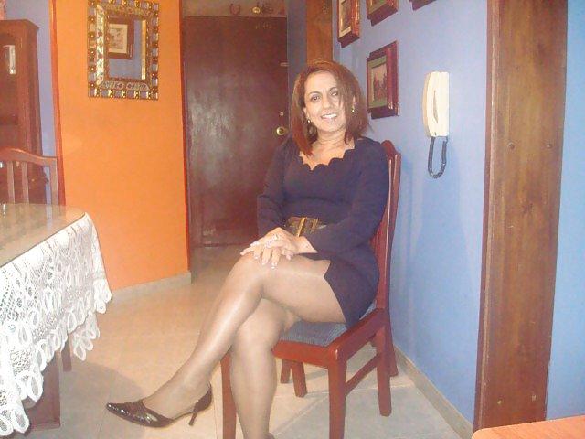 11P Turkish mature sexi cazibe