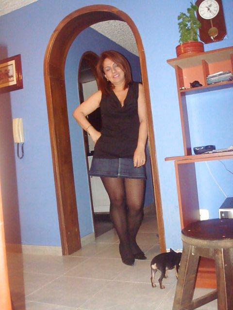 11P Turkish mature sexi cazibe