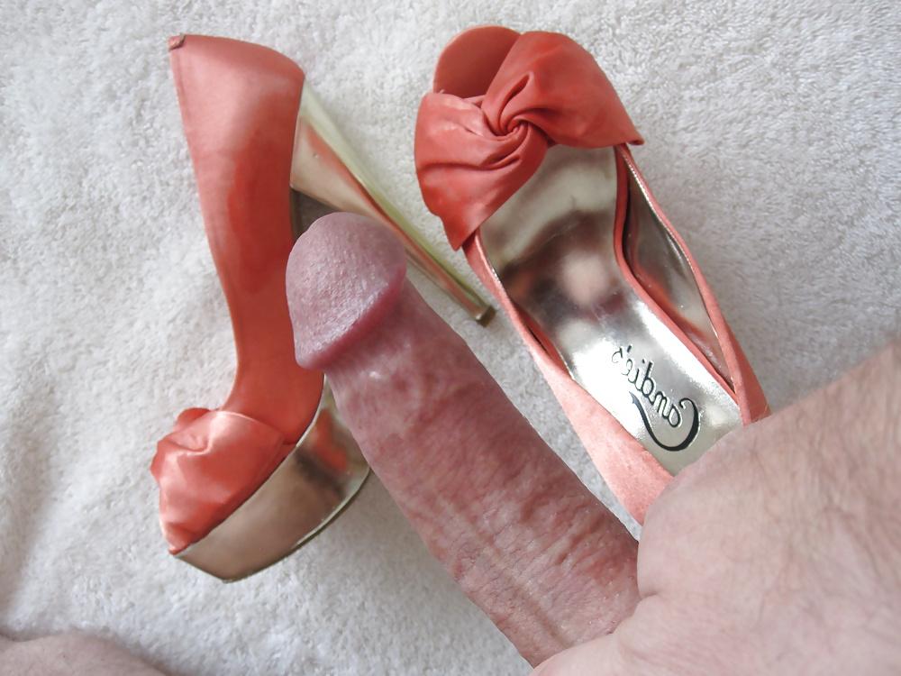 13P Orange & Gold Heels Cummed 3