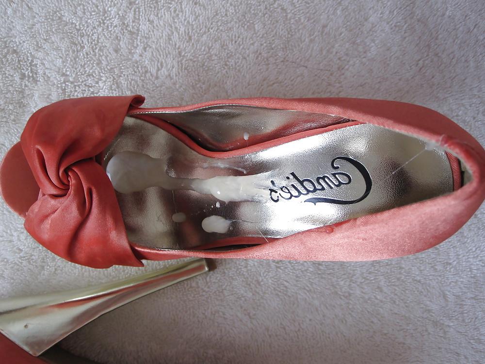 13P Orange & Gold Heels Cummed 3